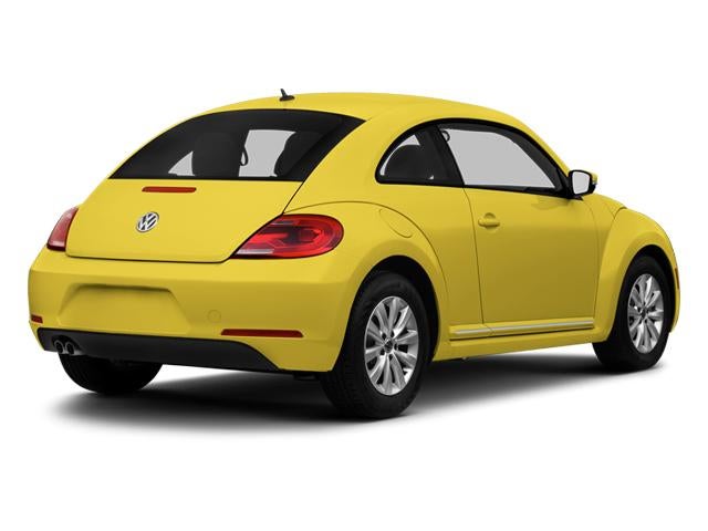 2013 Volkswagen Beetle 2dr Auto 2.5L PZEV