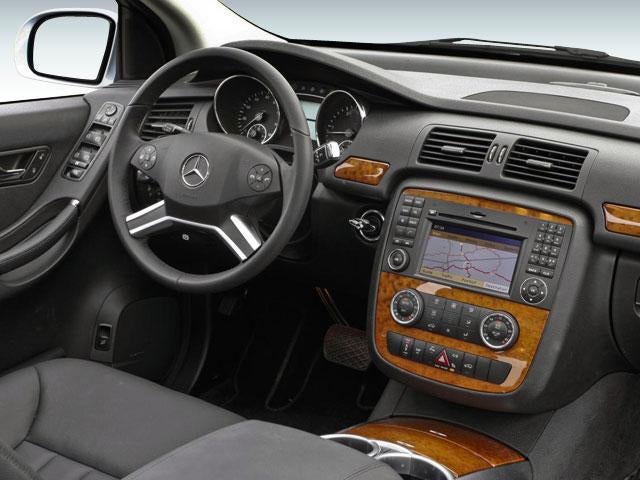 2010 Mercedes-Benz R-Class R 350 4MATIC®