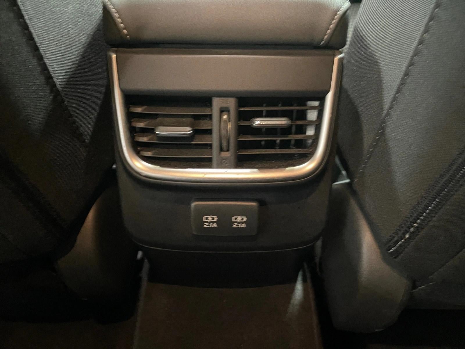 2022 Subaru Outback Premium CVT