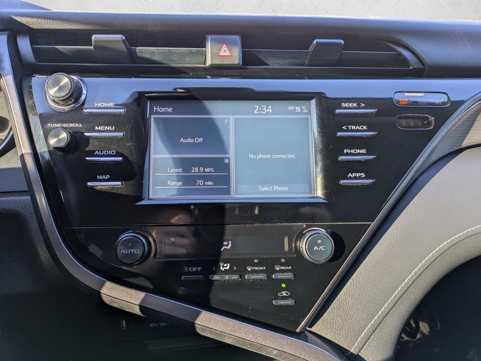 2019 Toyota Camry SE Auto (Natl)