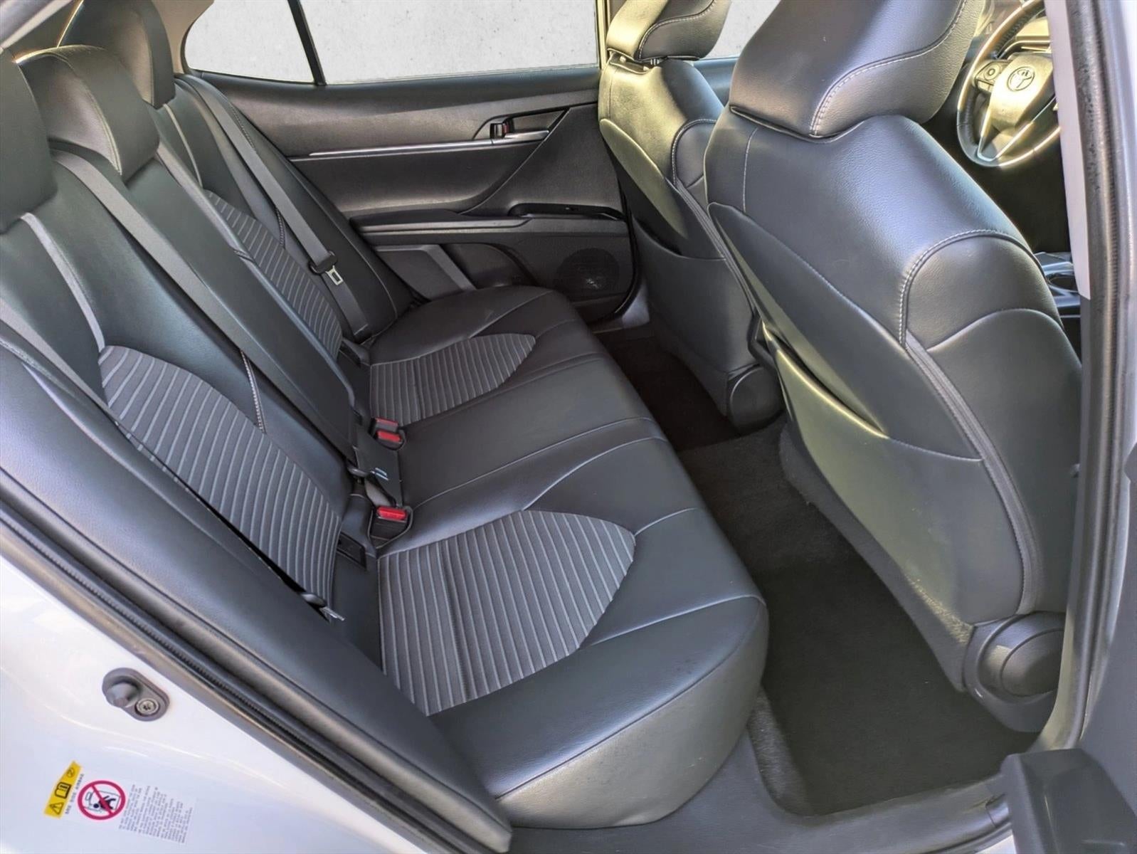 2019 Toyota Camry SE Auto (Natl)