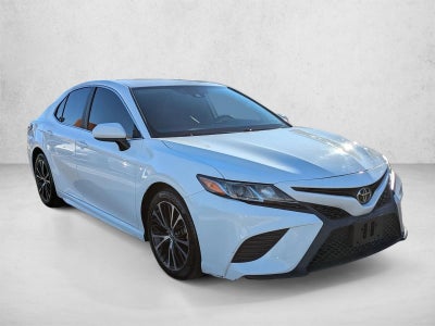 2019 Toyota Camry SE Auto (Natl)