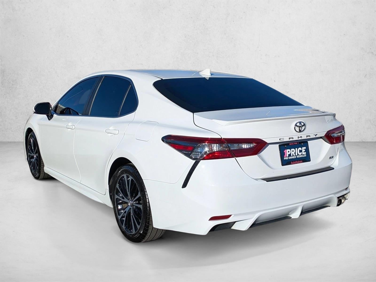 2019 Toyota Camry SE Auto (Natl)