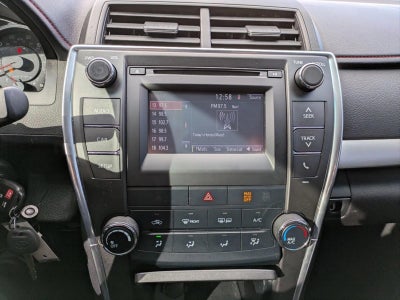 2017 Toyota Camry SE Auto (Natl)