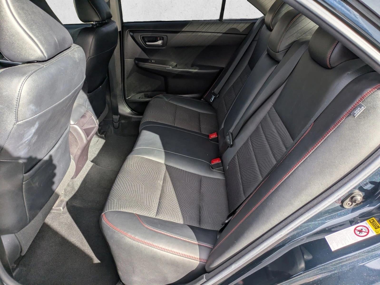 2017 Toyota Camry SE Auto (Natl)