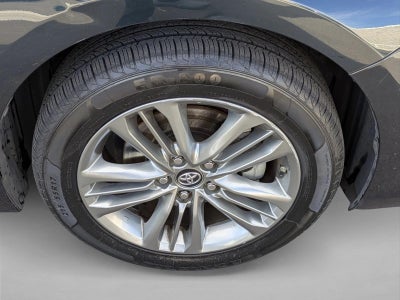 2017 Toyota Camry SE Auto (Natl)
