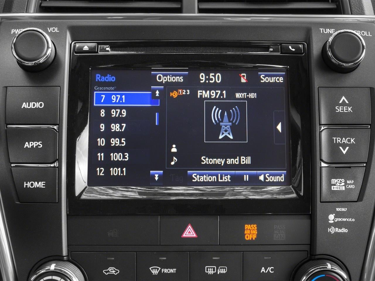 2017 Toyota Camry SE Auto (Natl)