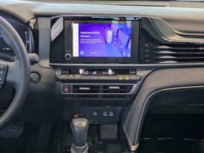 2025 Toyota Camry LE (Natl)