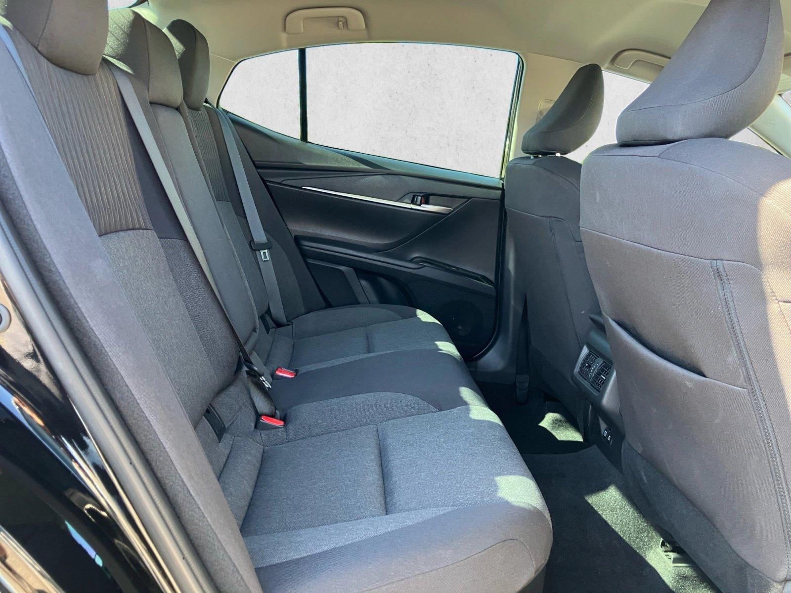 2025 Toyota Camry LE (Natl)