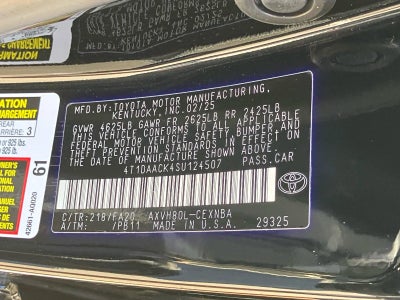 2025 Toyota Camry LE (Natl)
