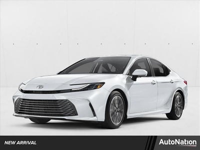 2025 Toyota Camry XLE (SE)