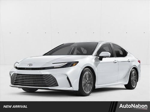 2025 Toyota Camry XLE (SE)