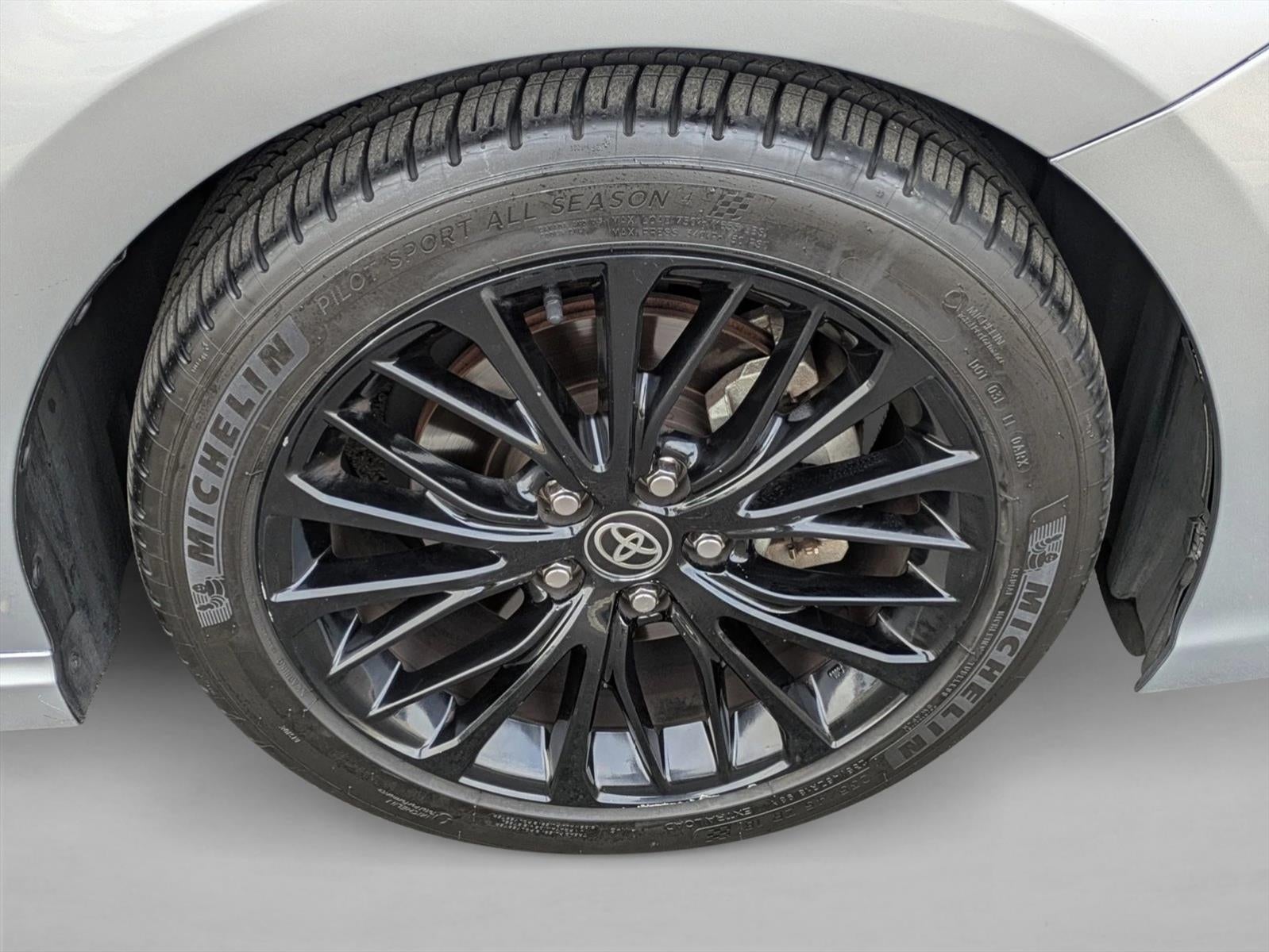 2020 Toyota Camry SE Nightshade Auto (Natl)