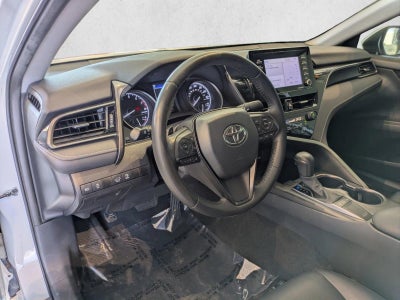 2023 Toyota Camry SE Auto (SE)