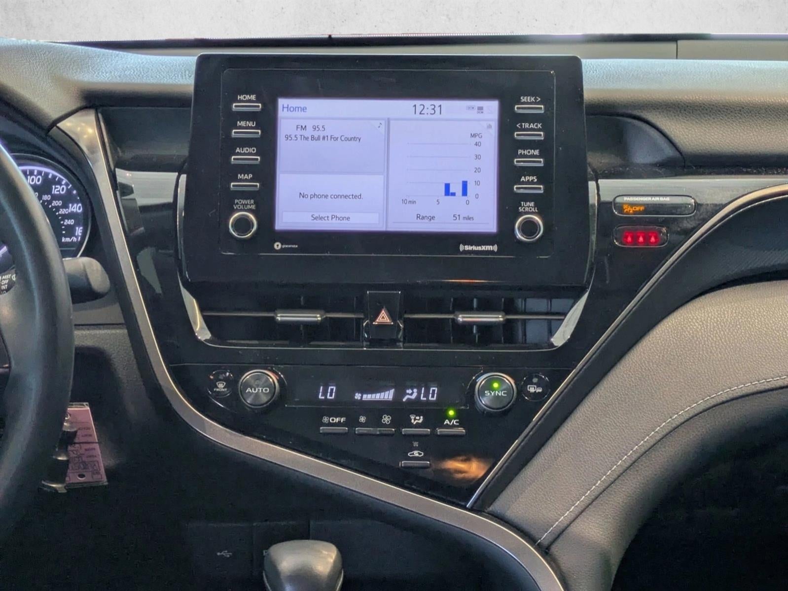 2023 Toyota Camry SE Auto (SE)