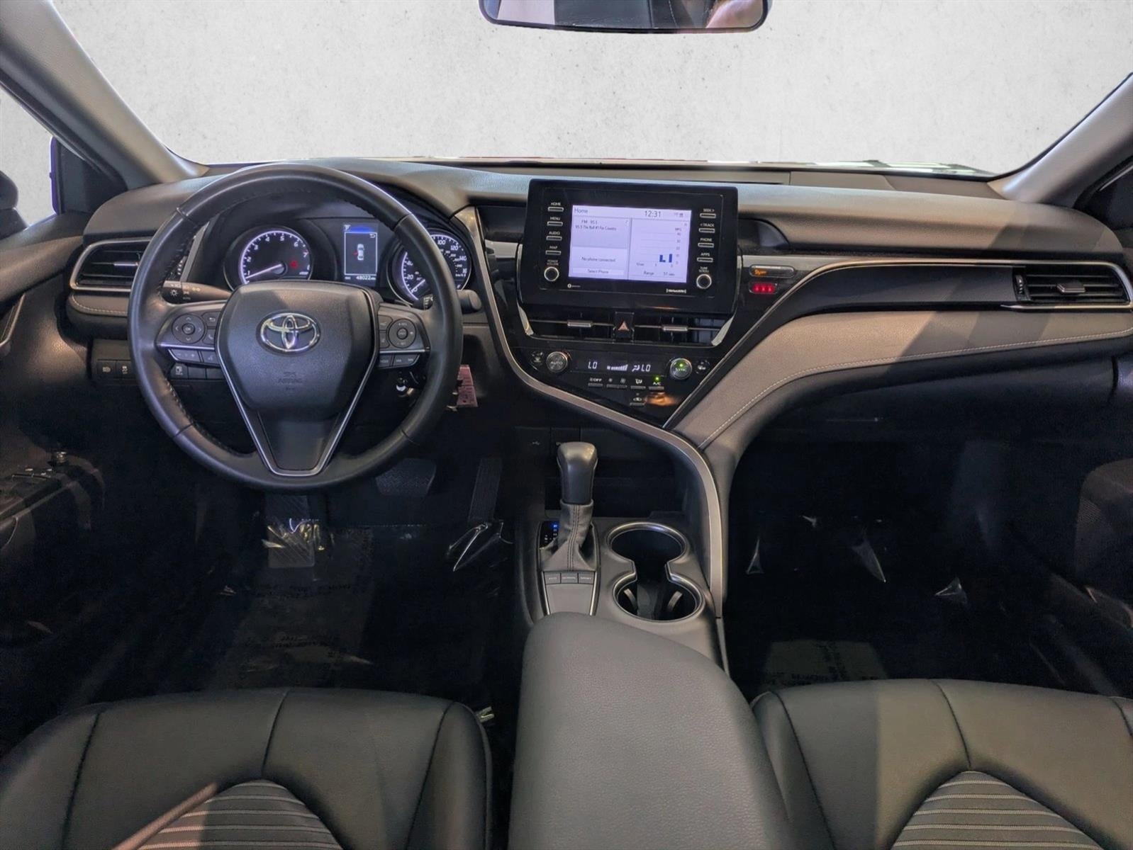 2023 Toyota Camry SE Auto (SE)