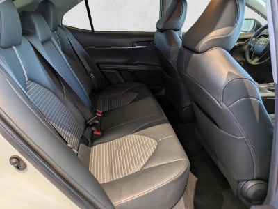 2023 Toyota Camry SE Auto (SE)