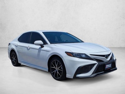 2023 Toyota Camry SE Auto (SE)