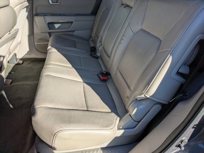 2014 Honda Pilot 4WD EX-L with DVD Rear Entertainment System