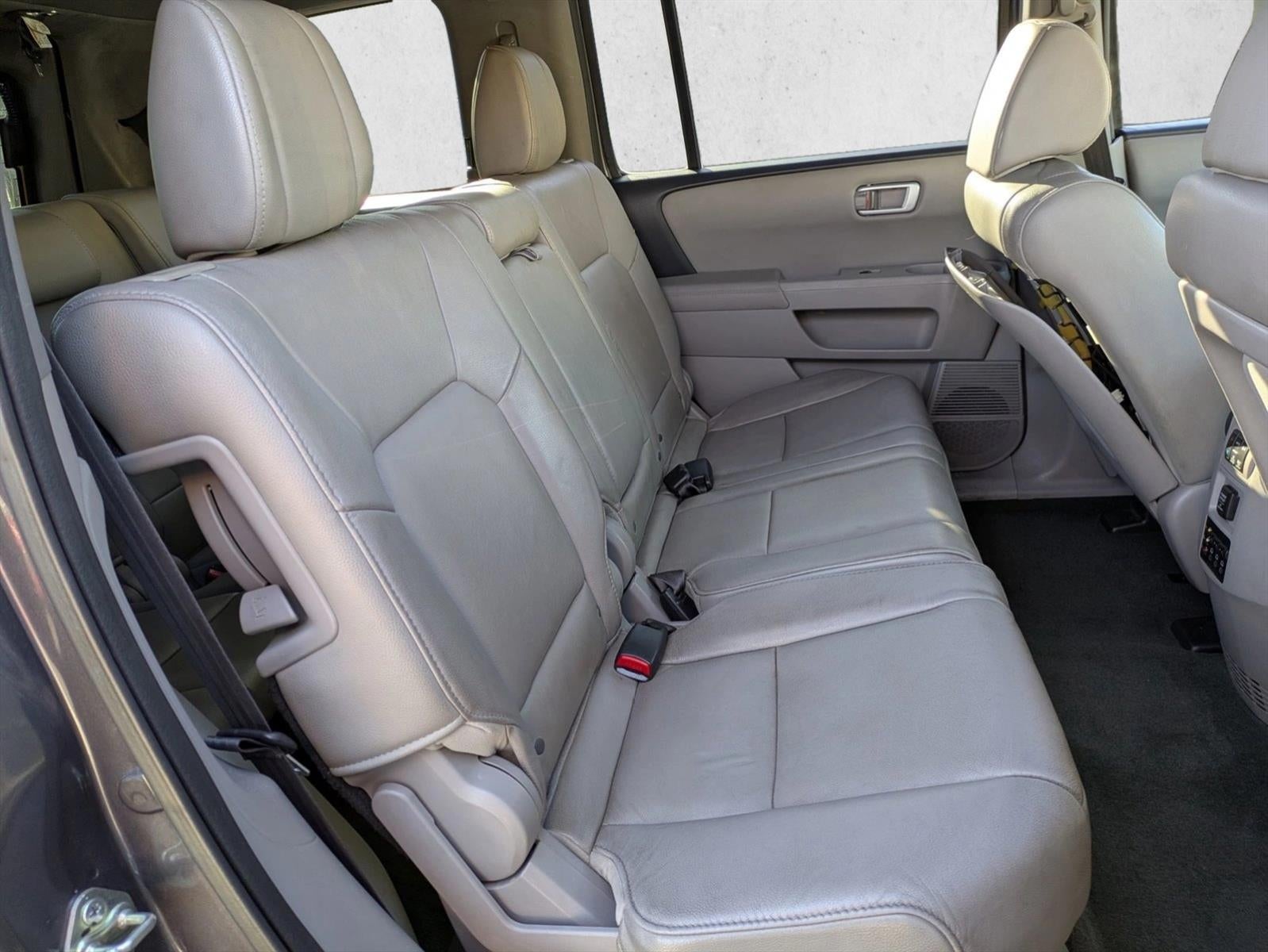 2014 Honda Pilot 4WD EX-L with DVD Rear Entertainment System