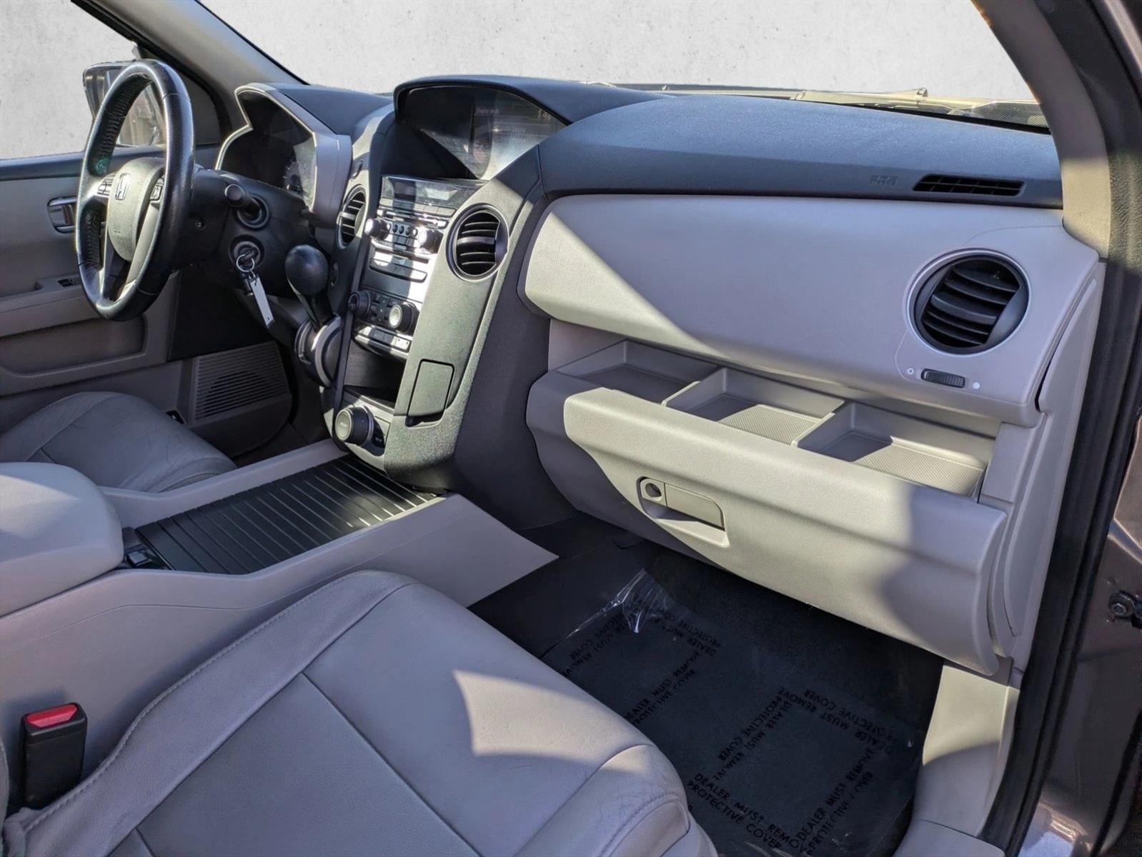 2014 Honda Pilot 4WD EX-L with DVD Rear Entertainment System