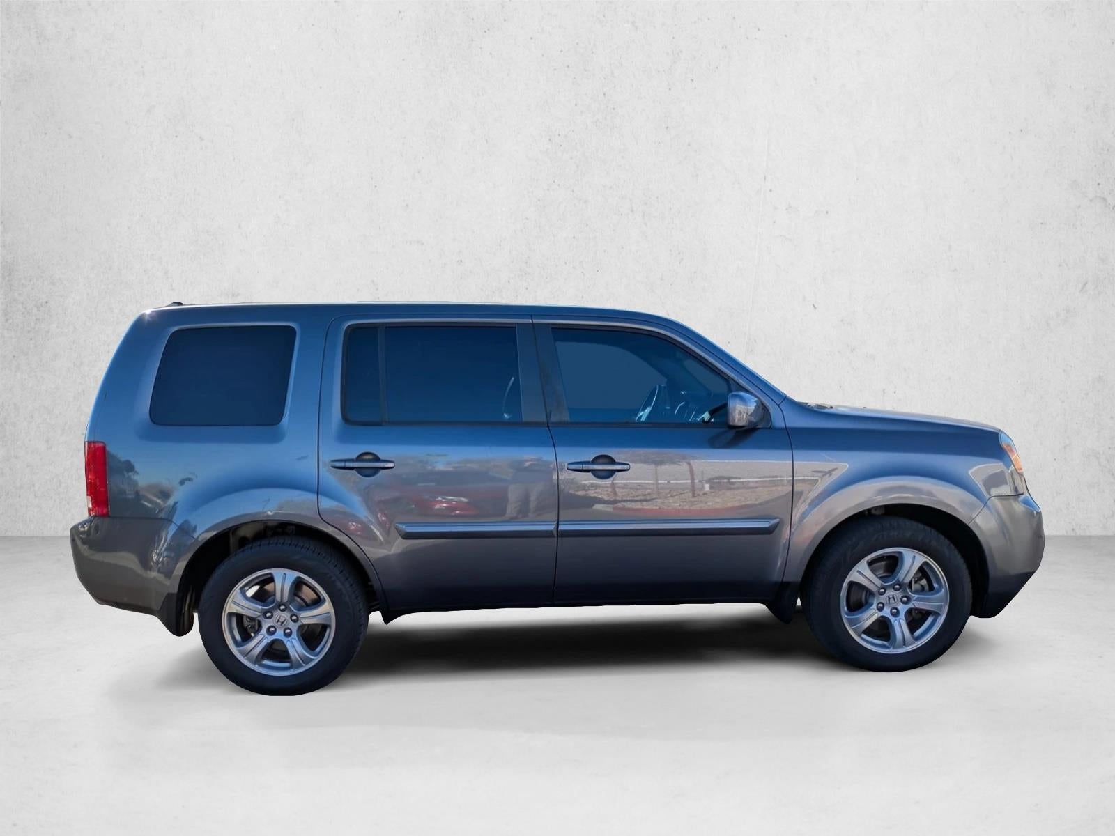 2014 Honda Pilot 4WD EX-L with DVD Rear Entertainment System