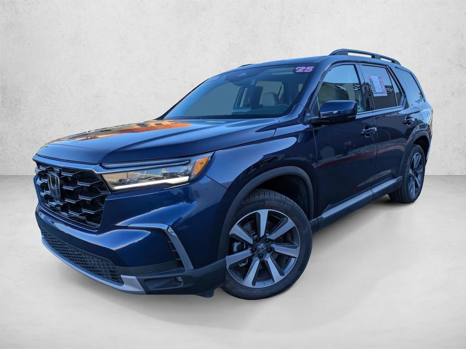 2025 Honda Pilot Touring 2WD