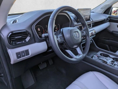2025 Honda Pilot Touring 2WD