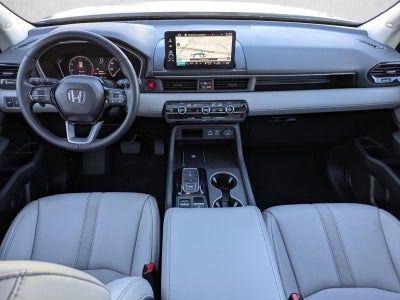 2025 Honda Pilot Touring 2WD