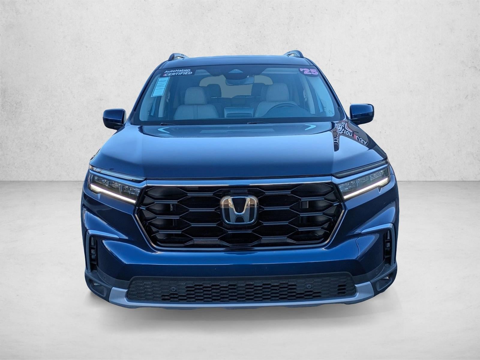 2025 Honda Pilot Touring 2WD