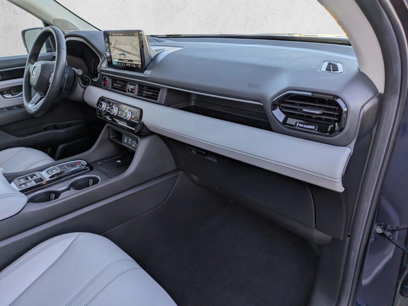 2025 Honda Pilot Touring 2WD