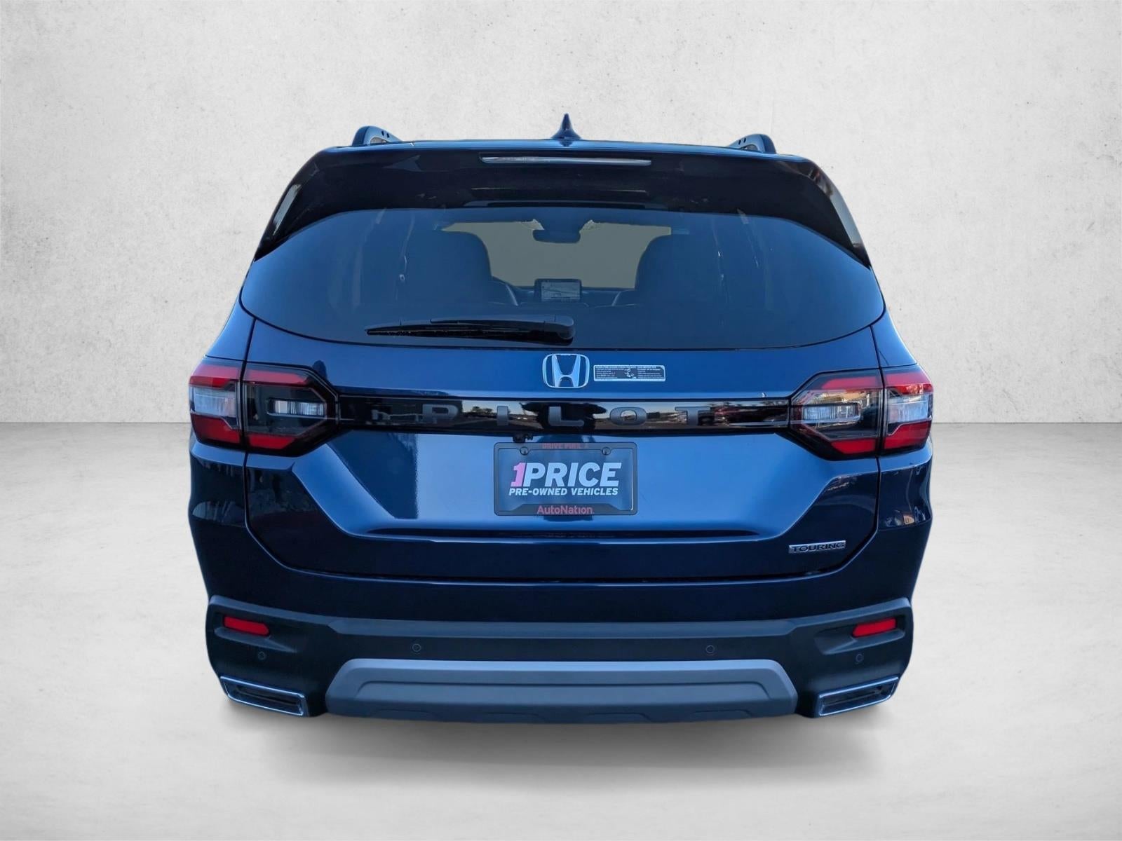 2025 Honda Pilot Touring 2WD