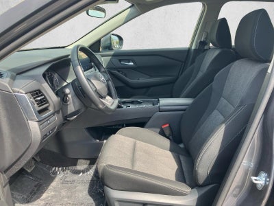2025 Nissan Rogue FWD SV
