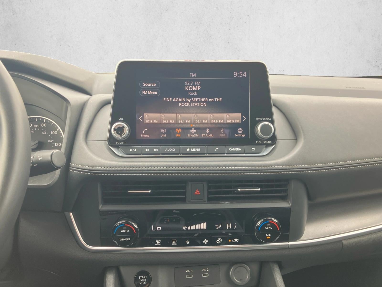 2025 Nissan Rogue FWD SV