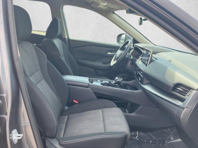 2025 Nissan Rogue FWD SV