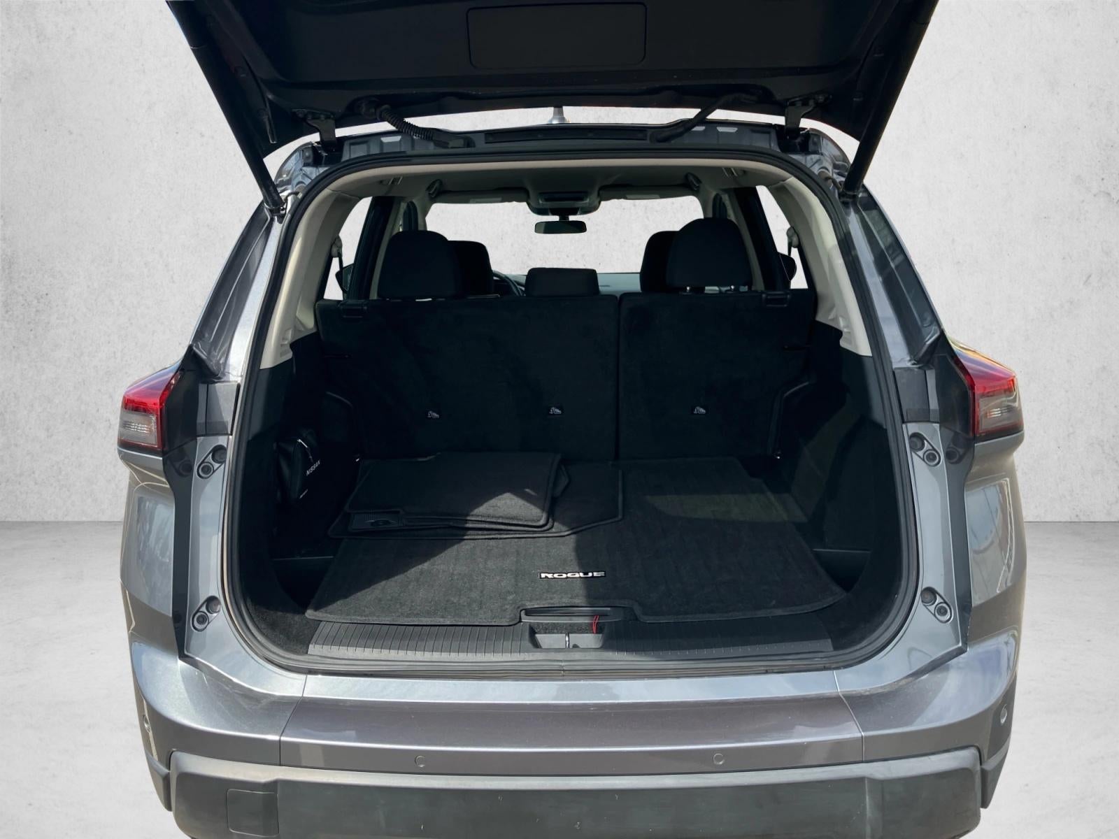 2025 Nissan Rogue FWD SV