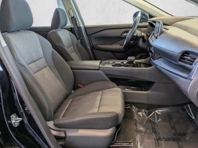 2024 Nissan Rogue FWD SV