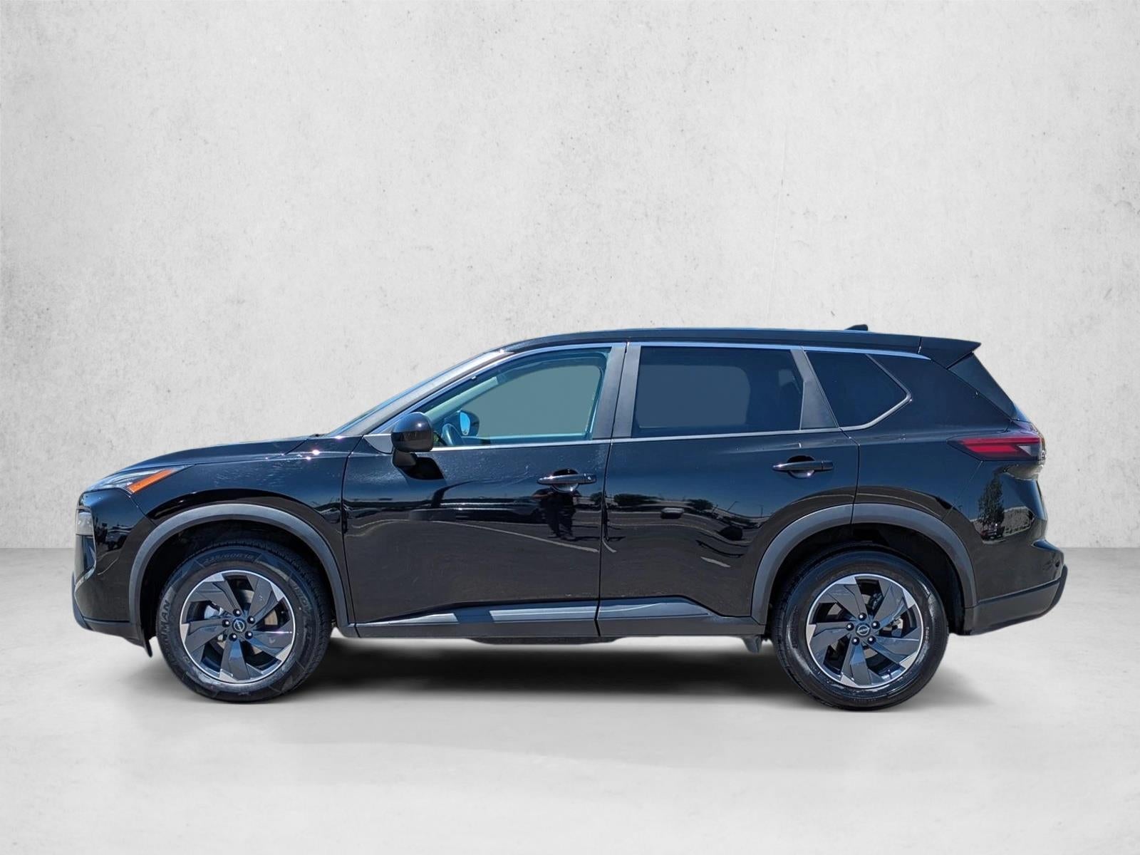 2024 Nissan Rogue FWD SV