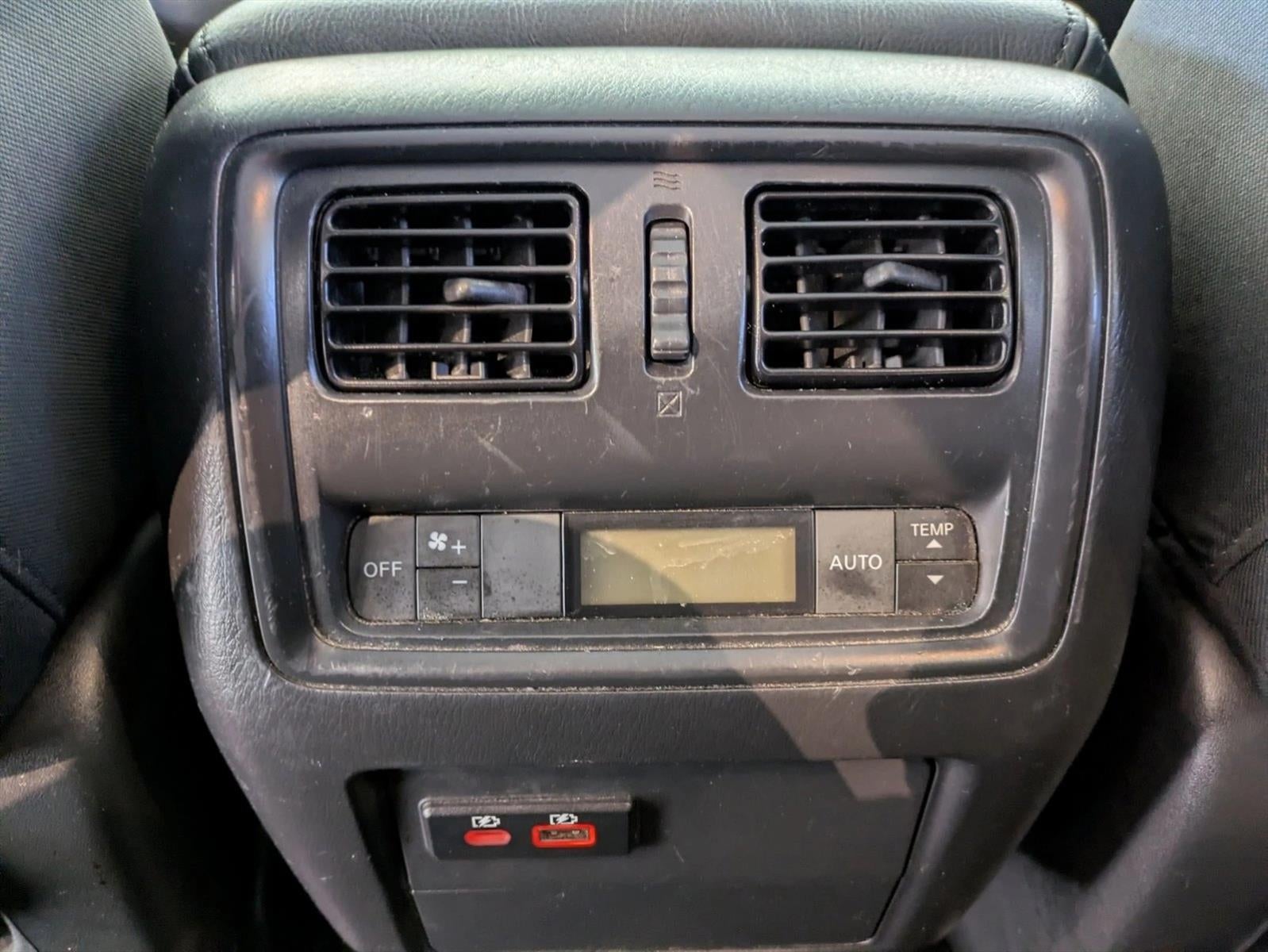 2020 Nissan Pathfinder 4x4 SV