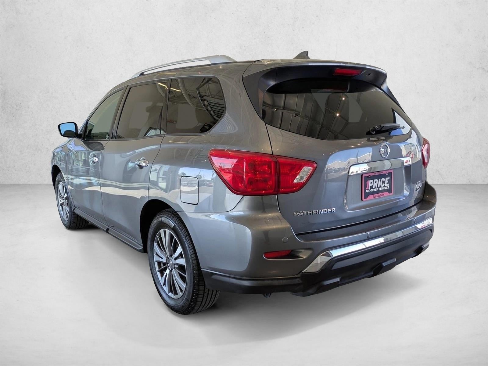 2020 Nissan Pathfinder 4x4 SV