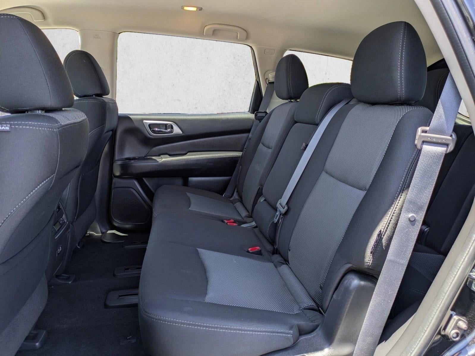 2019 Nissan Pathfinder FWD S