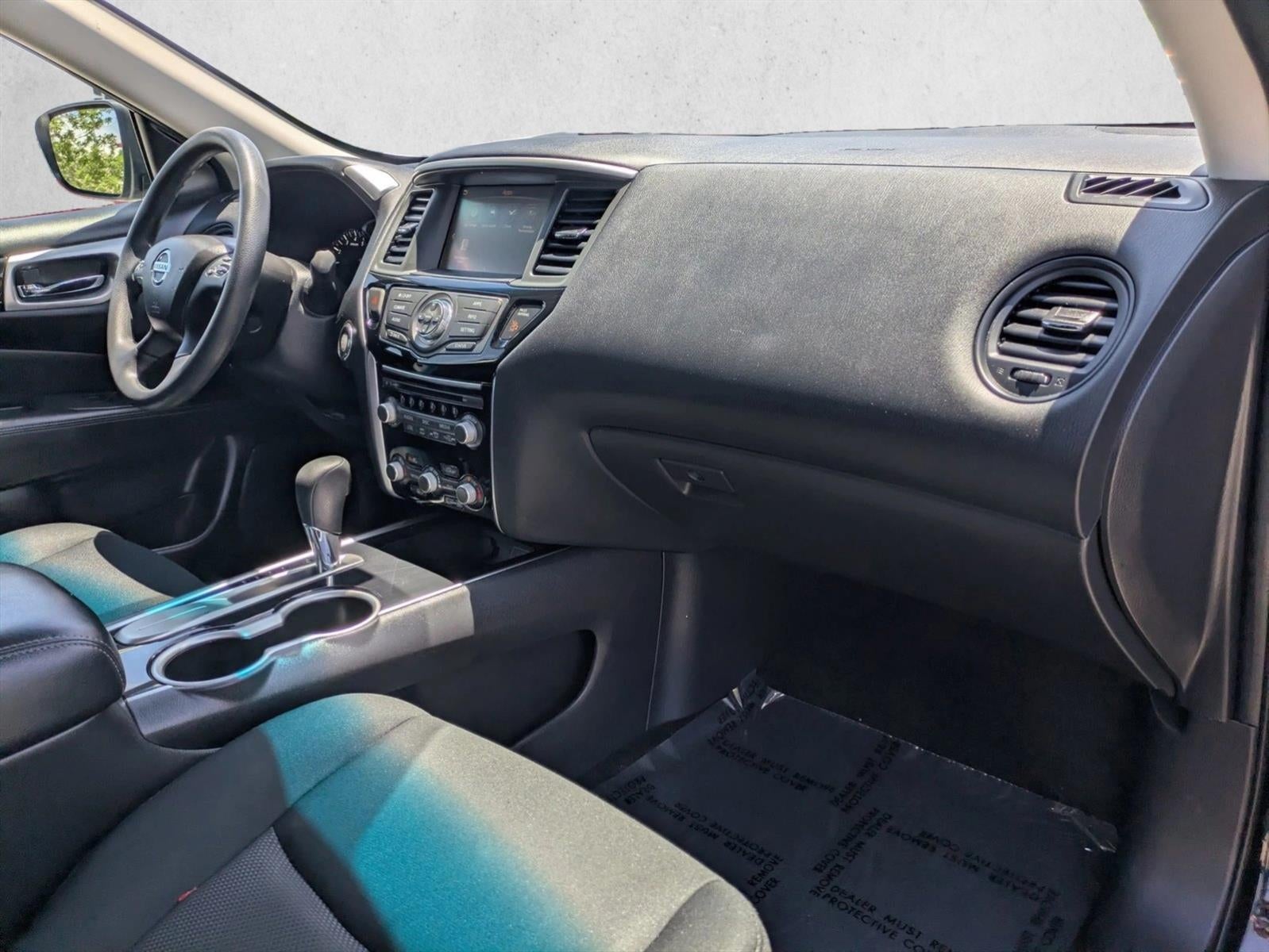 2019 Nissan Pathfinder FWD S