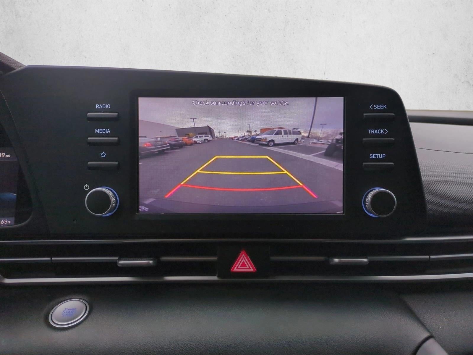 2022 Hyundai ELANTRA SEL IVT