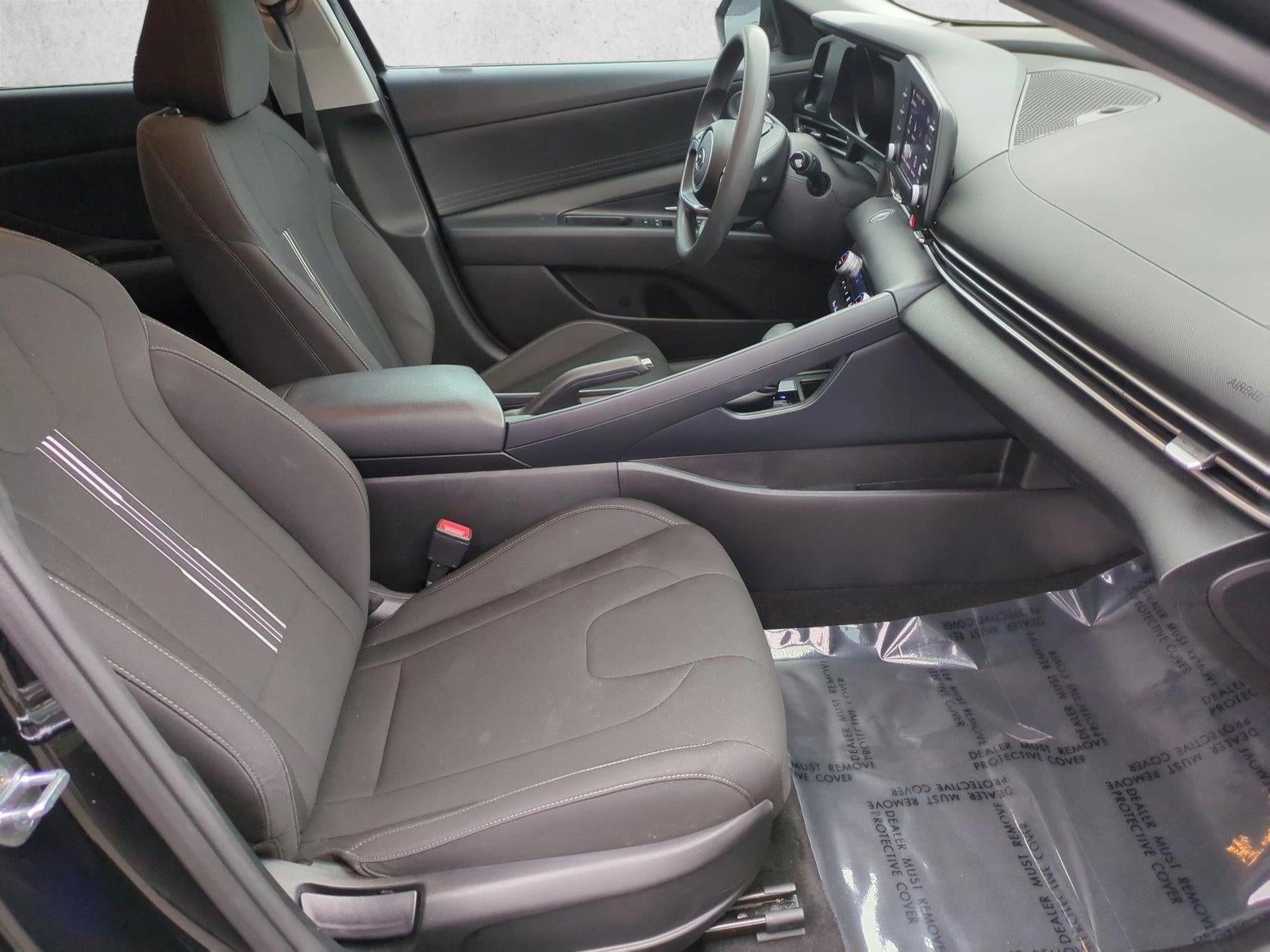 2022 Hyundai ELANTRA SEL IVT