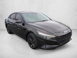 2022 Hyundai ELANTRA SEL IVT