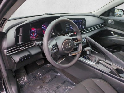 2022 Hyundai ELANTRA SEL IVT
