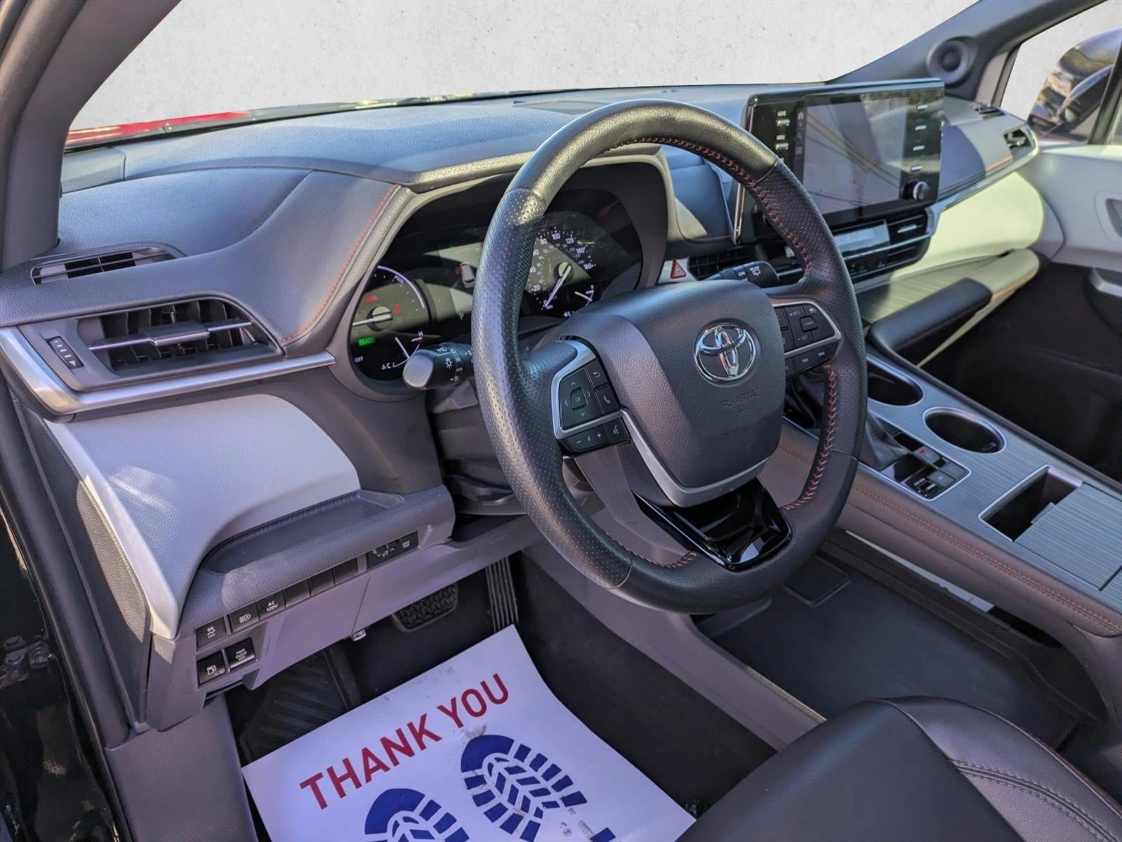 2021 Toyota Sienna XSE FWD 7-Passenger (Natl)