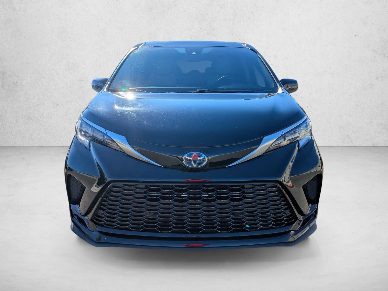 2021 Toyota Sienna XSE FWD 7-Passenger (Natl)