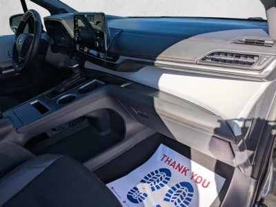 2021 Toyota Sienna XSE FWD 7-Passenger (Natl)
