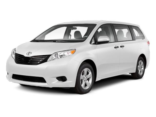 2013 Toyota Sienna 5dr 8-Pass Van V6 LE FWD (Natl)